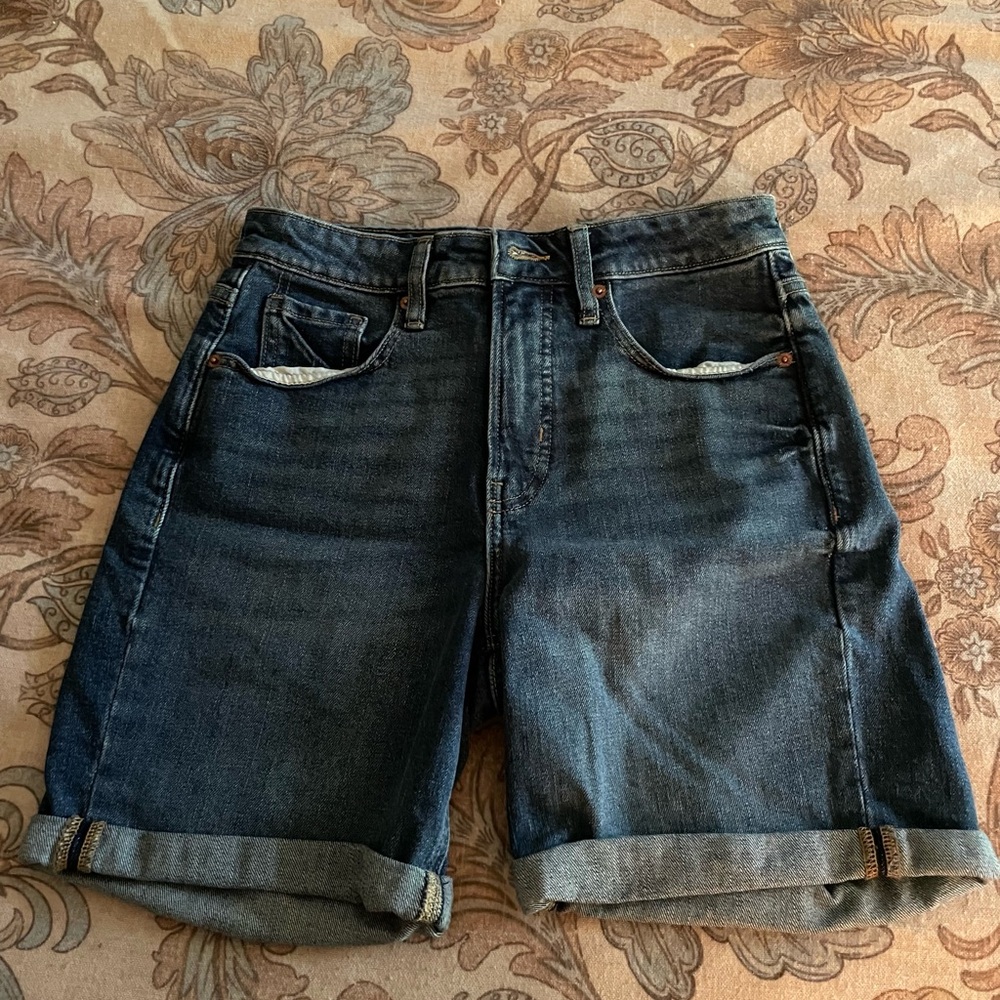 Old Navy O.G. High-Waisted Straight Jean Shorts